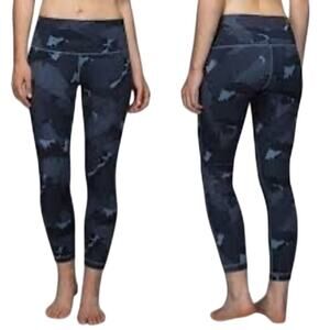 Lululemon High Times Pant *Full-On Luon Womens Sz 4 Palm Party Blue Denim Black